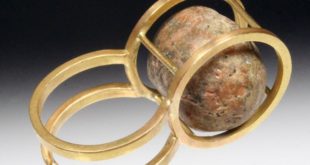 Sam Shaw Jewelry Caged Beachstone Ring