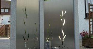 Stainless Steel Privacy Screen: Modern Garden of Stainless Steel Atelier Crouse - Stainless ...