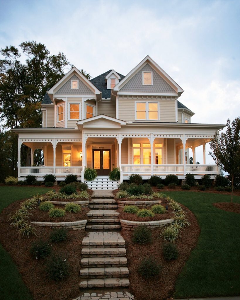 A sweet Victorian home about