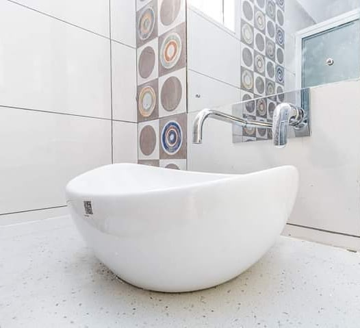 Hand basin