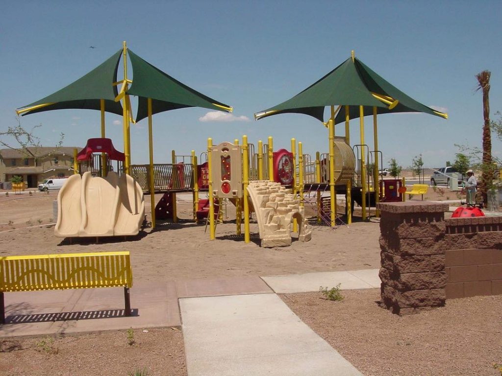 Parents! Let's go out before summer in Arizona