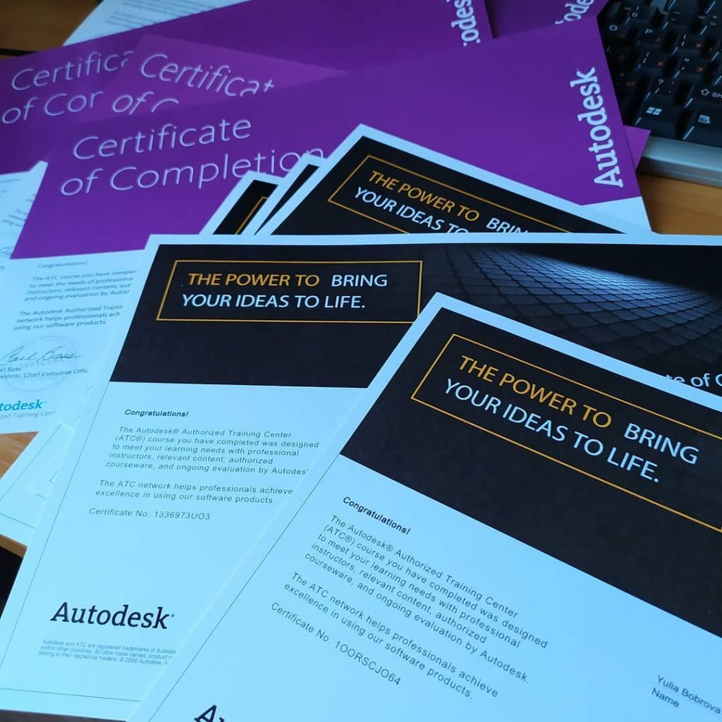 Question: "How do I get an Autodesk certificate after a distance course?" The answer is:
D